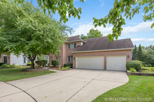 1712 Chepstow, Naperville, IL 60540