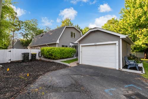 614 Kamiah, Carol Stream, IL 60188