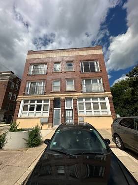 964 E 62nd Unit 3C, Chicago, IL 60637