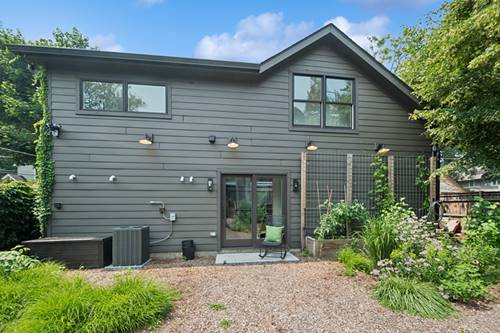 2034 Maple Unit 3, Evanston, IL 60201