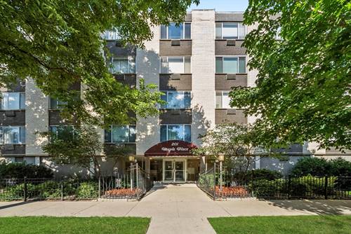 201 S Maple Unit 210, Oak Park, IL 60302