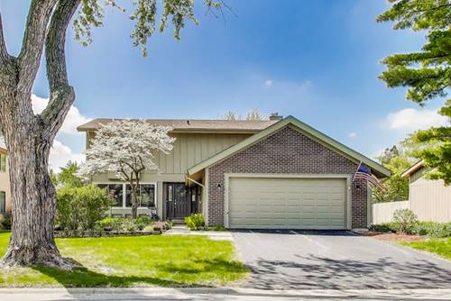 609 Bryce, Roselle, IL 60172