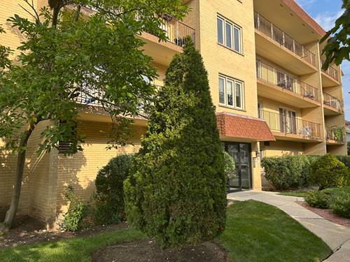6300 W Montrose Unit 405, Chicago, IL 60634