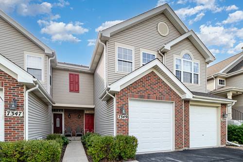 7349 Grandview, Carpentersville, IL 60110