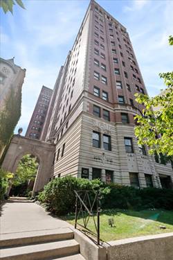 431 W Oakdale Unit 10D, Chicago, IL 60657