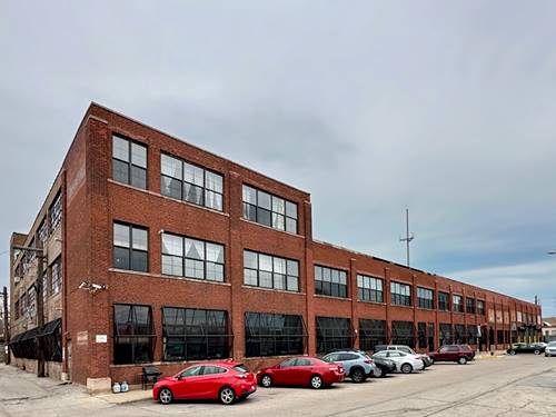 3134 W Carroll Unit 2F, Chicago, IL 60612