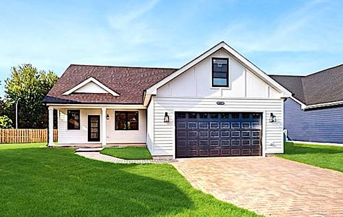 4009 Faith, St. Charles, IL 60174