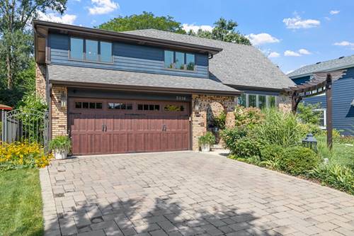 5816 Raintree, Westmont, IL 60559