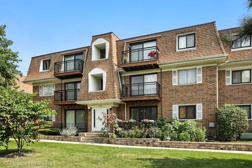 4128 Cove Unit C, Glenview, IL 60025