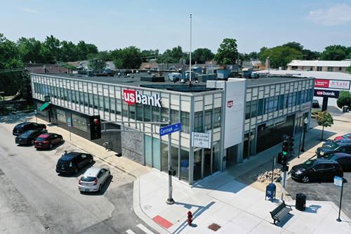 2202 Lombard Unit 204, Berwyn, IL 60402