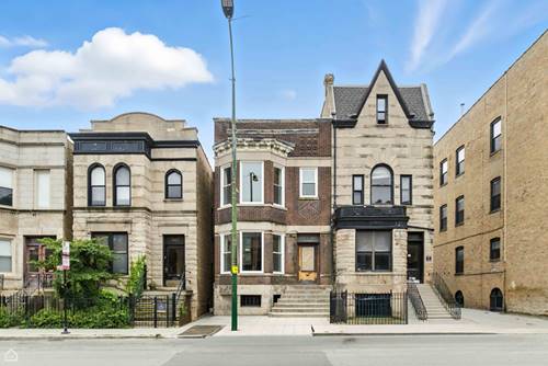 909 W Addison Unit 2, Chicago, IL 60613