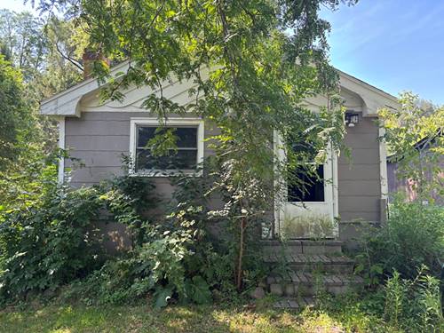 2313 Evergreen, Fox River Grove, IL 60021