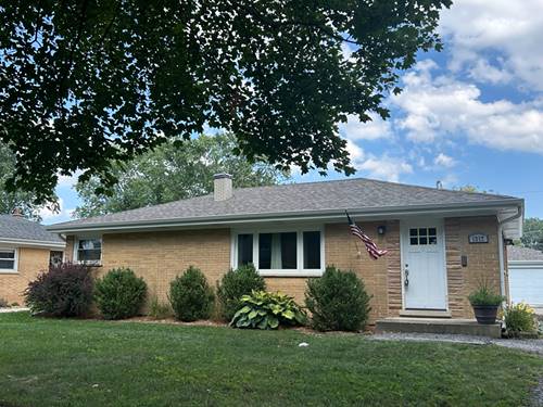 1317 N Mitchell, Arlington Heights, IL 60004