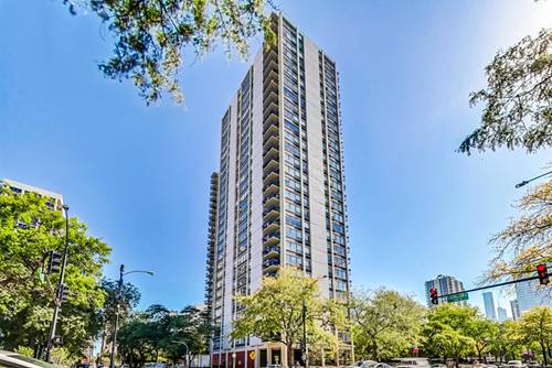 1360 N Sandburg Unit 1910, Chicago, IL 60610