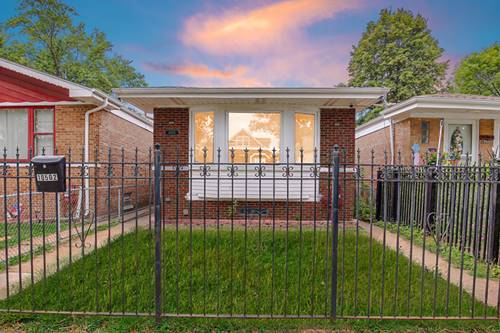 10502 S Hoxie, Chicago, IL 60617