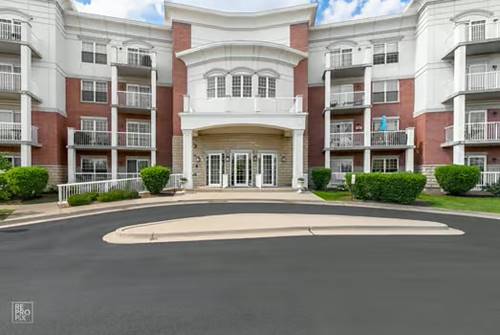 701 W Rand Unit 235, Arlington Heights, IL 60004