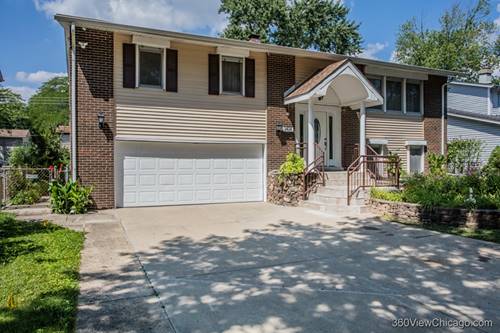 1414 S Robert, Mount Prospect, IL 60056