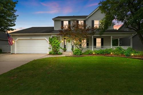 2032 Swan, Elgin, IL 60123