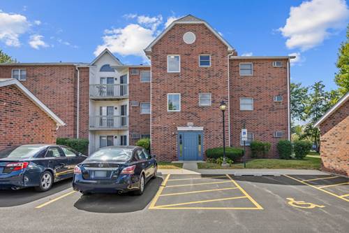 1354 Cunat Unit 1D, Lake In The Hills, IL 60156
