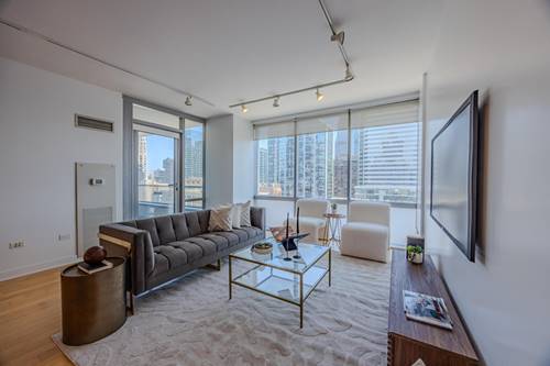 8 E Randolph Unit 2503, Chicago, IL 60601