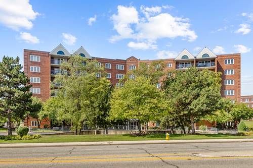 7120 N Milwaukee Unit 702, Niles, IL 60714