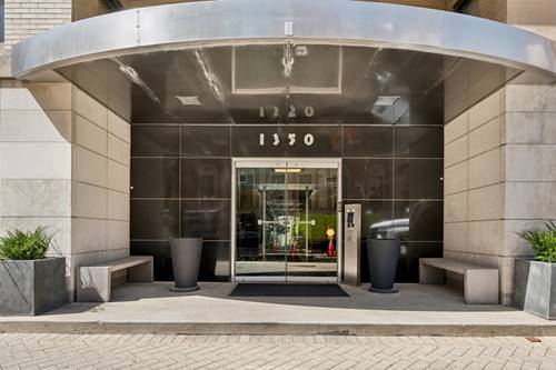 1350 N Astor Unit 4C, Chicago, IL 60610