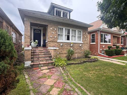 5709 W Melrose, Chicago, IL 60634