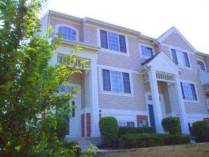 1098 Savoy, Elk Grove Village, IL 60007