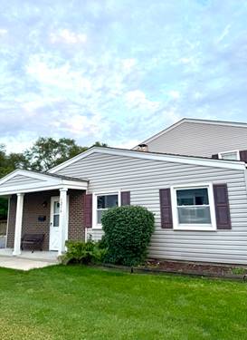 121 Lucille Unit A, Bartlett, IL 60103