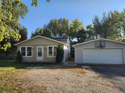 905 Buena Vista, Round Lake Beach, IL 60073