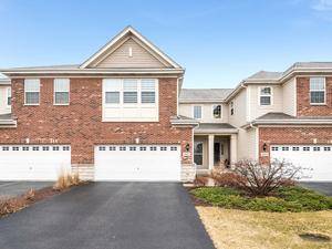 2812 Henley, Naperville, IL 60540