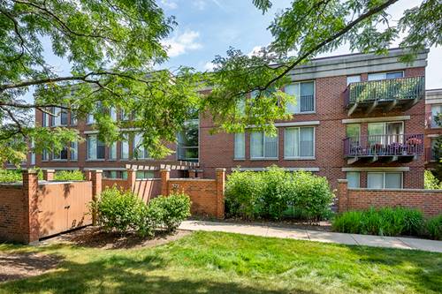 372 Kelburn Unit 313, Deerfield, IL 60015