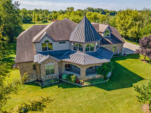 15309 Kishwaukee Valley, Woodstock, IL 60098