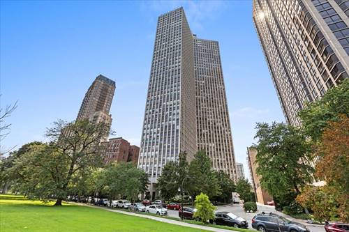 2626 N Lakeview Unit 1101, Chicago, IL 60614