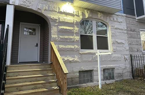 4505 W Congress Unit -, Chicago, IL 60624