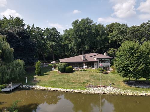 2050 Brookdale, Palatine, IL 60067