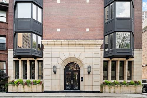 39 E Schiller Unit 4W, Chicago, IL 60610