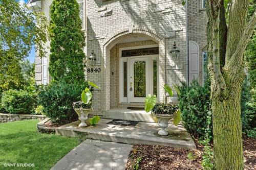 8840 Royal, Burr Ridge, IL 60527