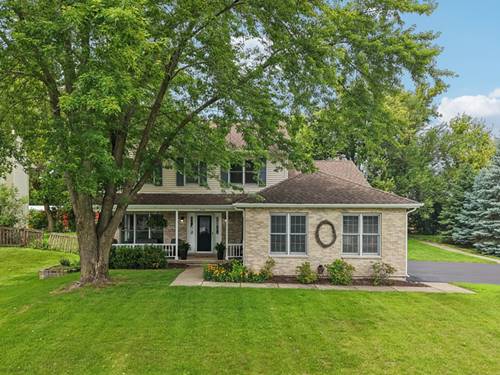2101 Red Barn, Woodstock, IL 60098