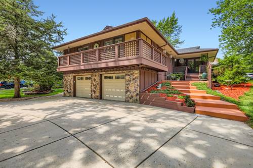 730 Lexington, Roselle, IL 60172
