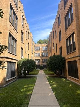 1020 E Hyde Park Unit 3, Chicago, IL 60615