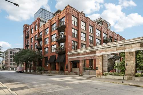 1000 W Washington Unit 133, Chicago, IL 60607