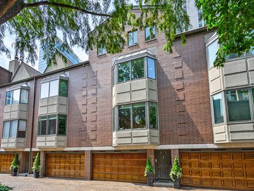 55 W Goethe Unit 1240, Chicago, IL 60610