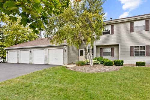 8 N Gant Unit A, Streamwood, IL 60107