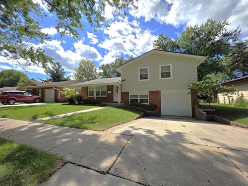 1366 Algonquin, Elgin, IL 60120