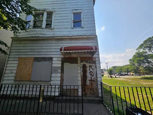 8714 S Houston, Chicago, IL 60617