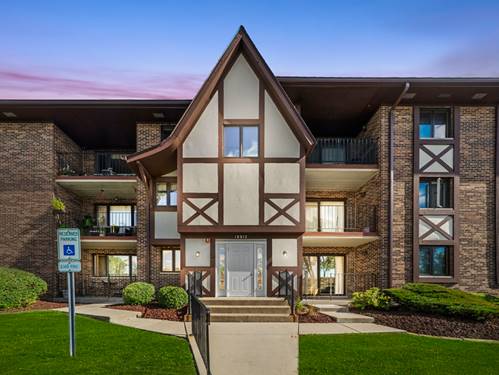 10512 Ridge Cove Unit 11C, Chicago Ridge, IL 60415