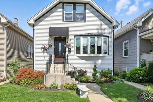 5716 W Waveland, Chicago, IL 60634