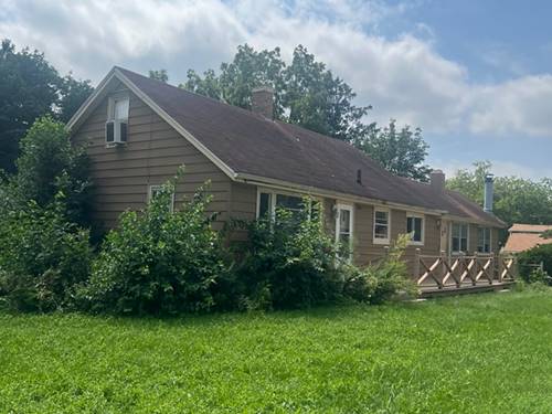 725 Dixon, Elgin, IL 60120