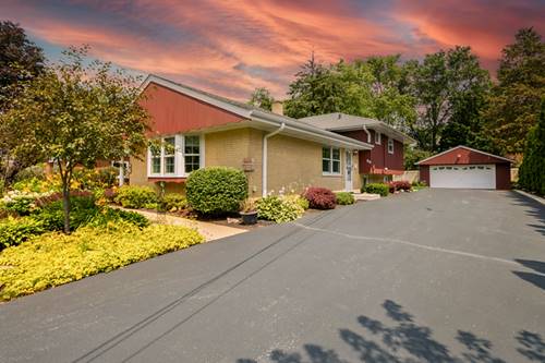 53 N Main, Glen Ellyn, IL 60137